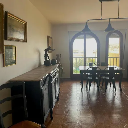 Apartment Rousse Un Beau T4 Face Aux Iles